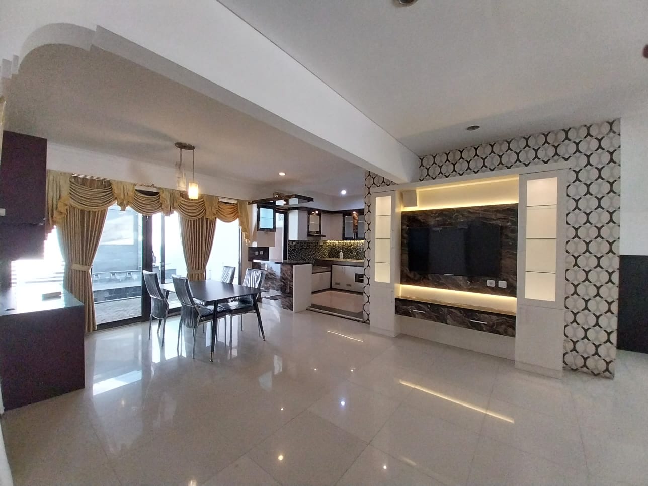 Rumah Dijual di Vassa Teracce Lippo Cikarang